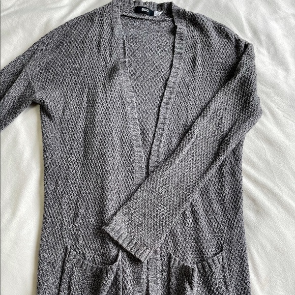 Urban Outfitters Cardigan - Picture 1 of 4
